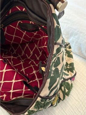 Green Leaf Canvas Tote with Red Lattice Interior